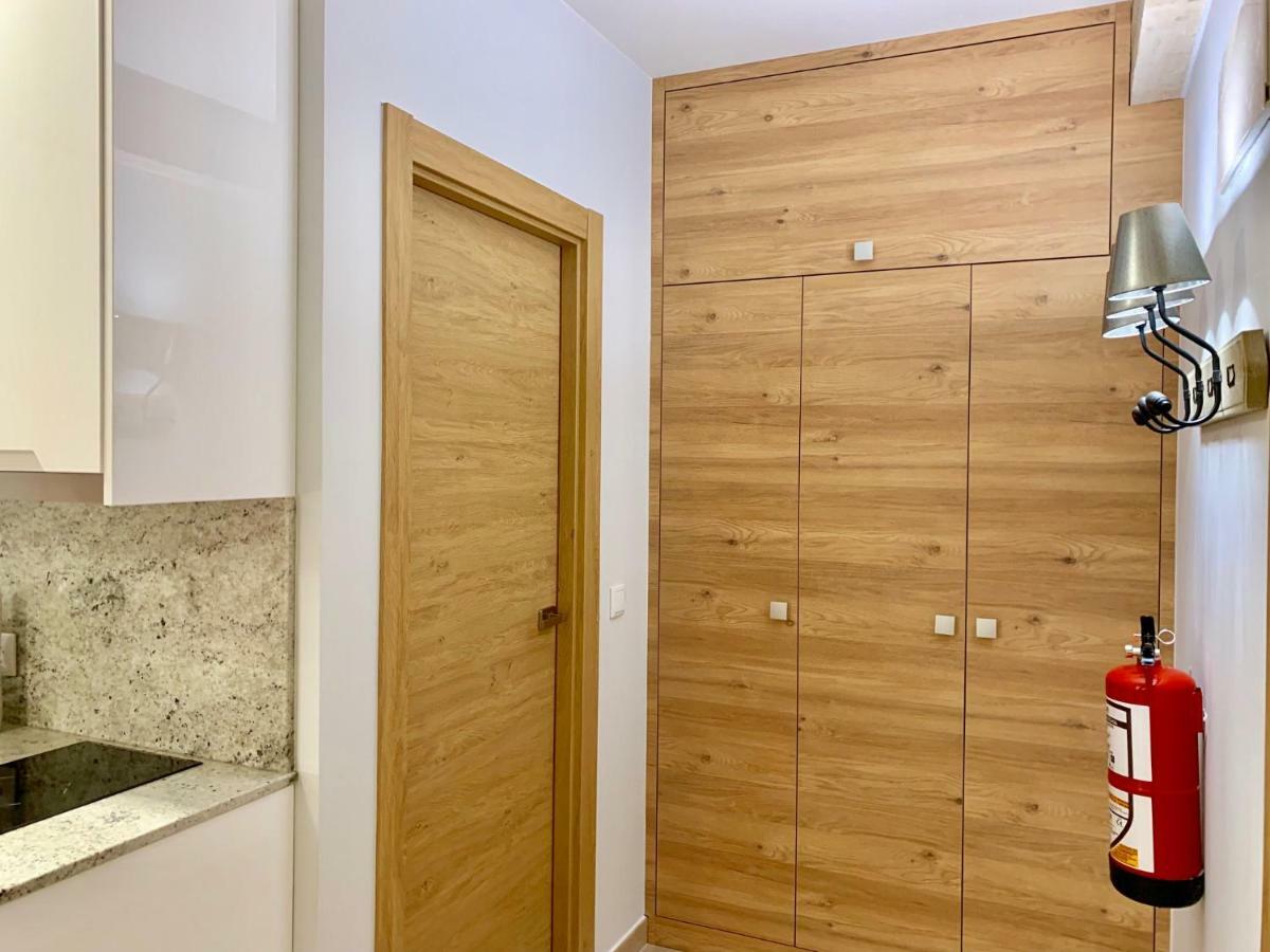 Garnica5 Suites Torrelavega Ngoại thất bức ảnh